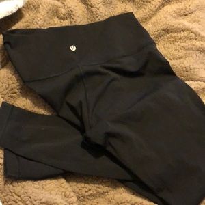 size 10 black lululemon leggings